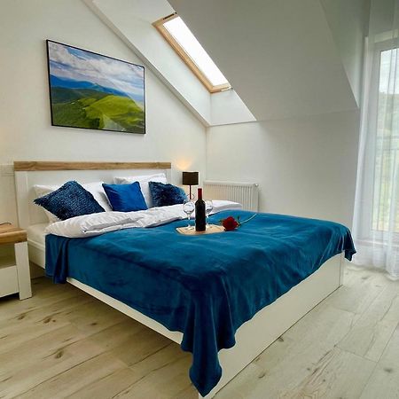 Apartament Jak Marzenie ウストシキ・ドルネ エクステリア 写真
