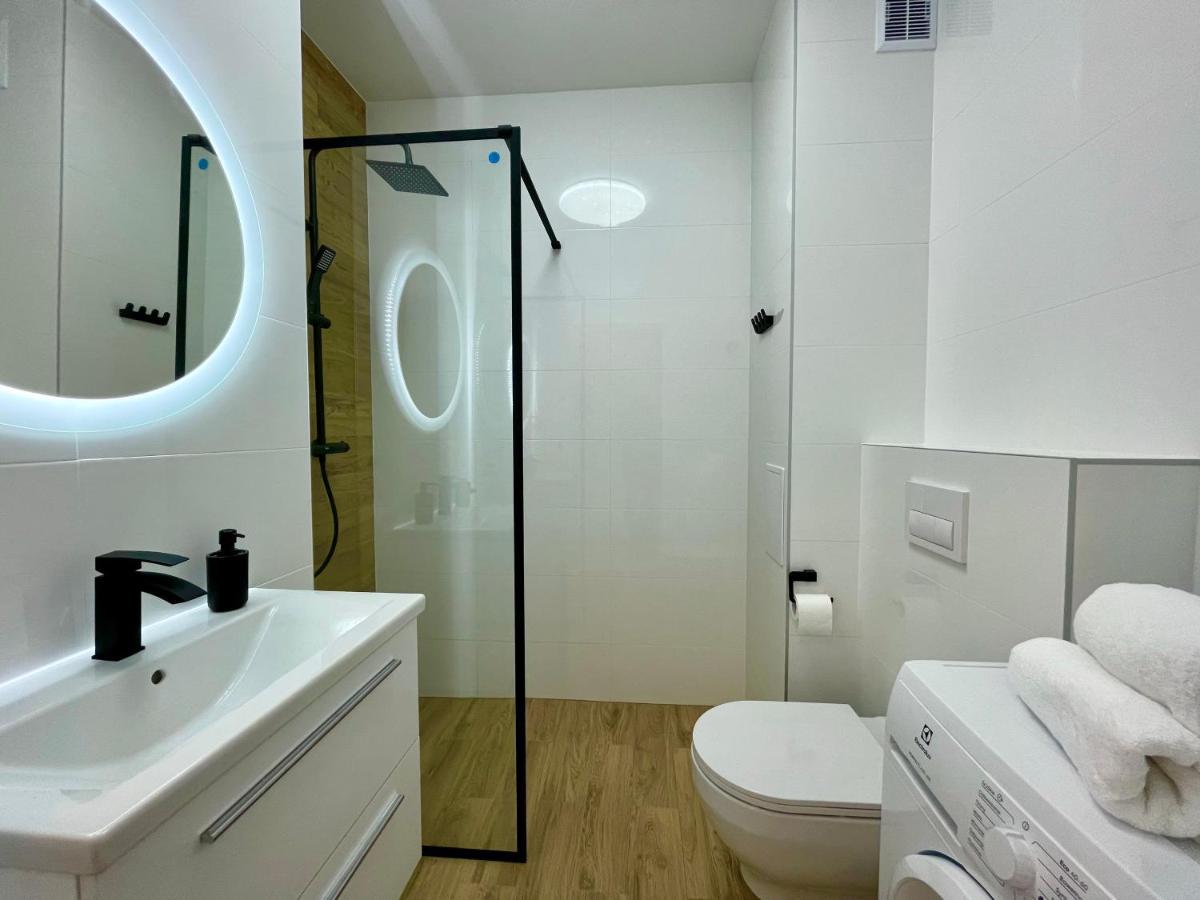 Apartament Jak Marzenie ウストシキ・ドルネ エクステリア 写真