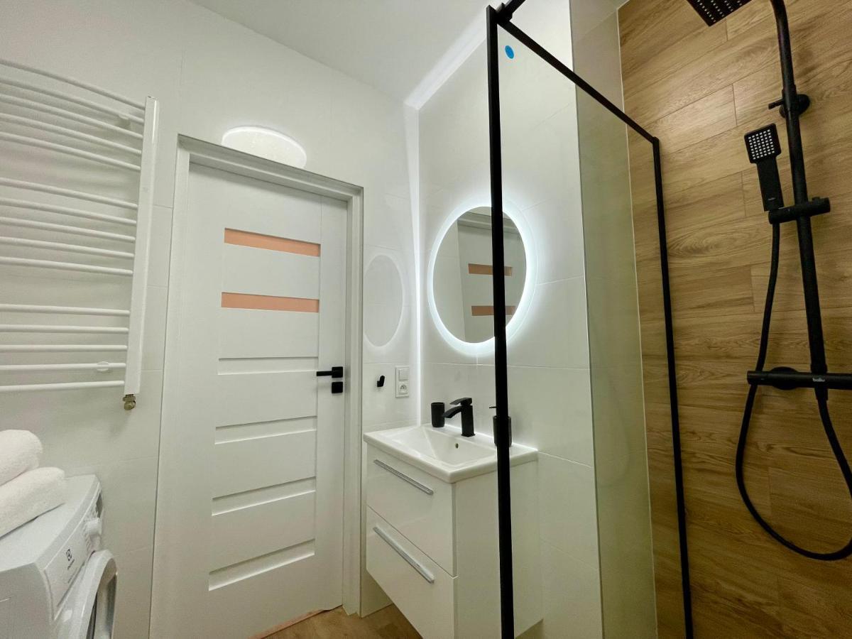 Apartament Jak Marzenie ウストシキ・ドルネ エクステリア 写真